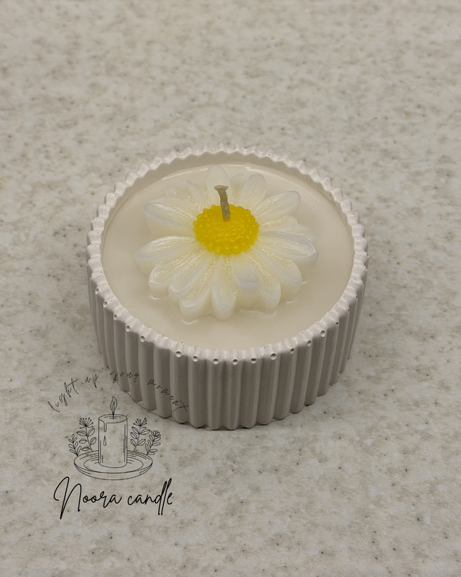 شات مراکشی شمع گل بابونه سنگ مصنوعی دکوراتیو پرشده با پارافین